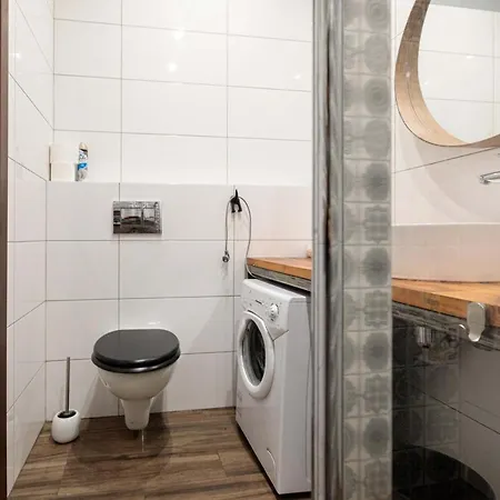 Golden - Cozy Studio - Main Rail Station&k24 Apartment *